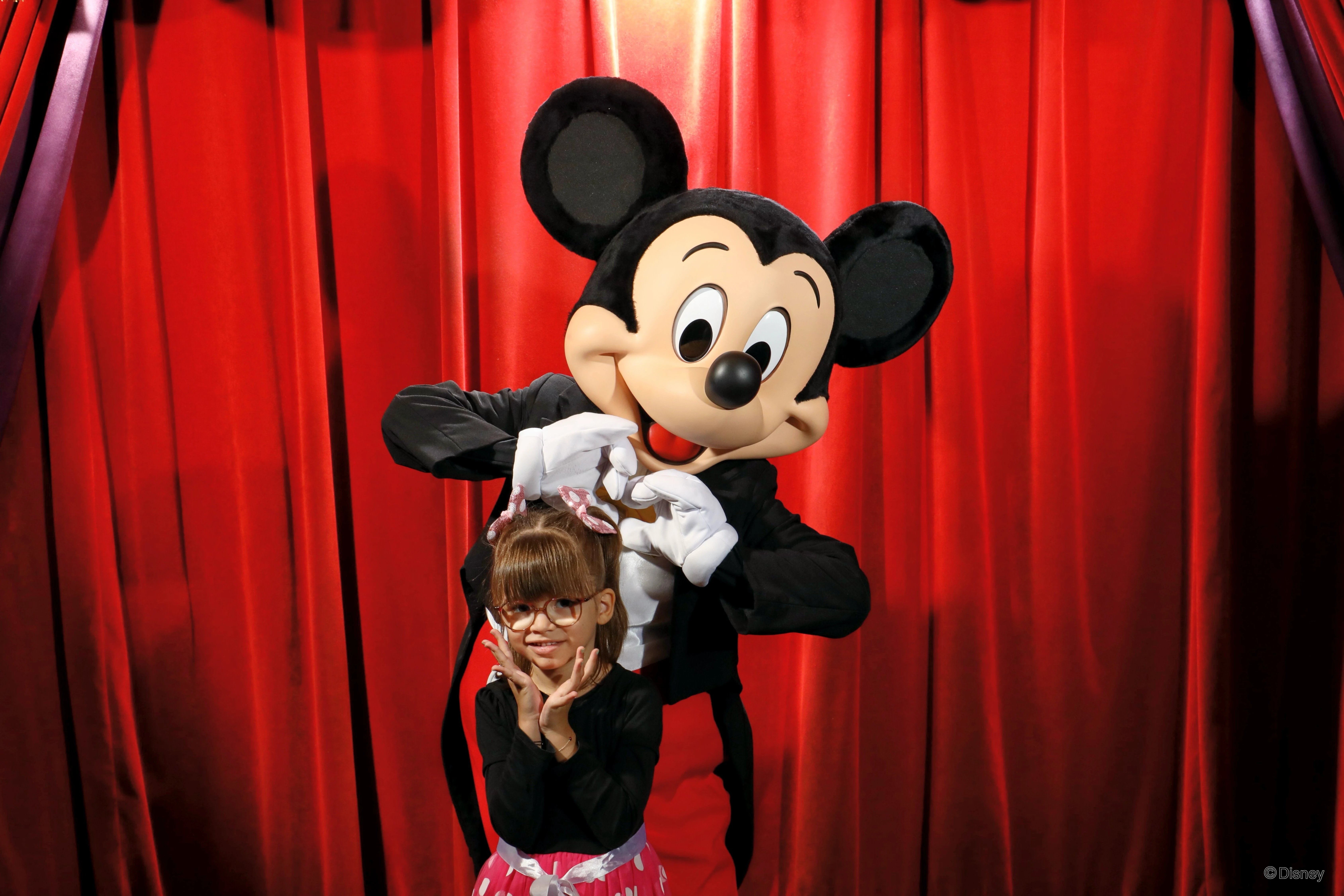 Photo de Lana avec Mickey